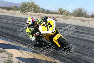 media/Dec-04-2025-Racers Edge (Thu) [[5ebc9f124d]]/2-A Group/1-Session 2 (Turn 7 Inside)/